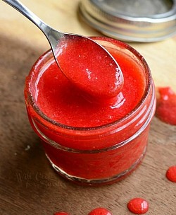 strawberry sauce